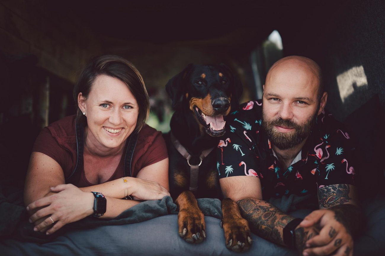 Ein Tag mit Road & Board im Sommer 2020
Steven Mahner (Fotograf); Mahners.de; 2020; Dokumentation; Road & Board; Road and Board; Vanlife; Influencer; Instagram; Youtube; Vanlifer; Maren Schwitalla; Christian Zahl; Draussenmensch
© Steven Mahner // MAHNERS PHOTOGRAPHY // mahners.de
Die Bilder sind ausschließlich für die Verwendung des vereinbarten Projektes bestimmt.
Eine weitere Nutzung und die Weitergabe an Dritte nur nach schriftlicher Zustimmung.